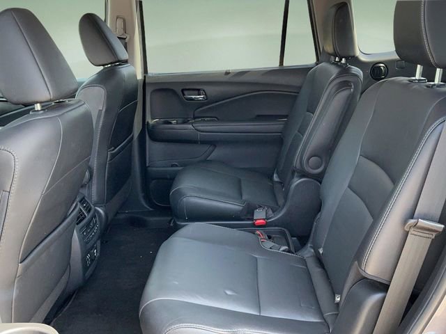 Used 2022 Honda Pilot Touring image 13