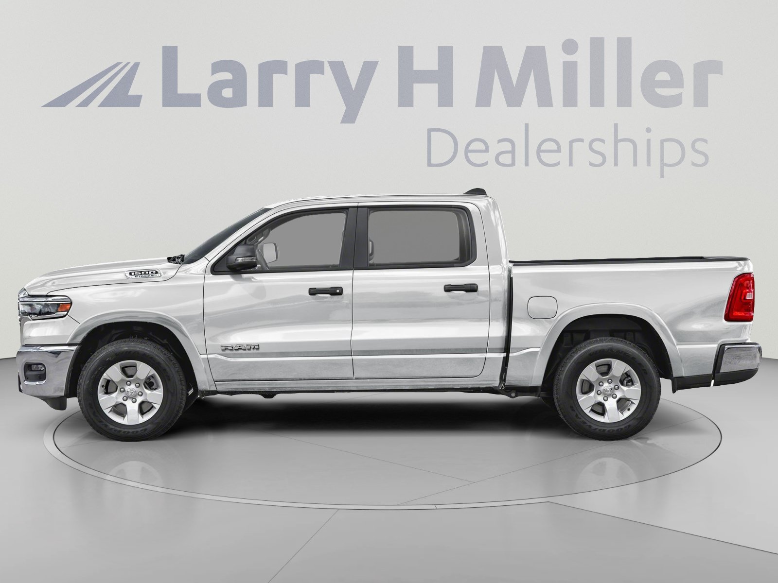 Used 2026 RAM 1500 Big Horn AWD/4WD image 3
