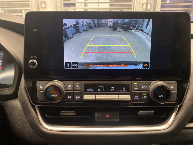 Used 2024 Toyota Grand Highlander AWD image 28