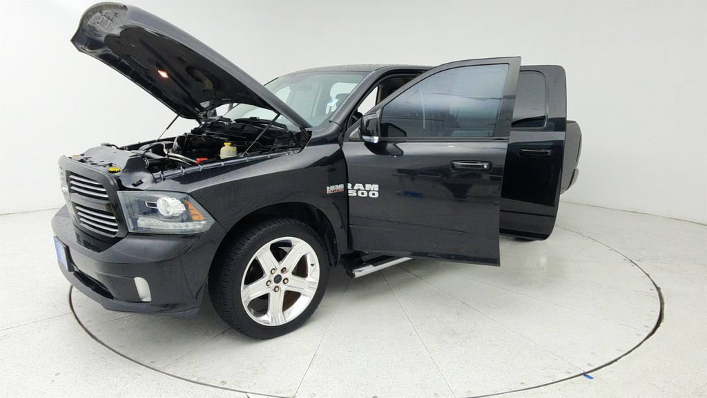 Used 2016 RAM 1500 Sport RWD image 10