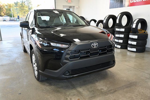 New 2026 Toyota Corolla Cross L image 3