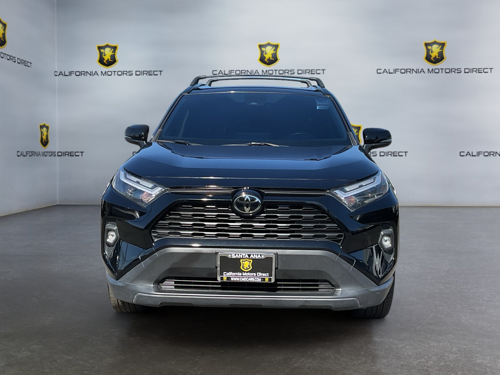 Used 2023 Toyota RAV4 XLE Premium FWD image 2