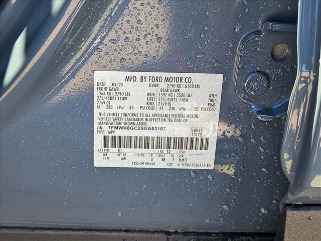 Used 2025 Ford Explorer ST image 28