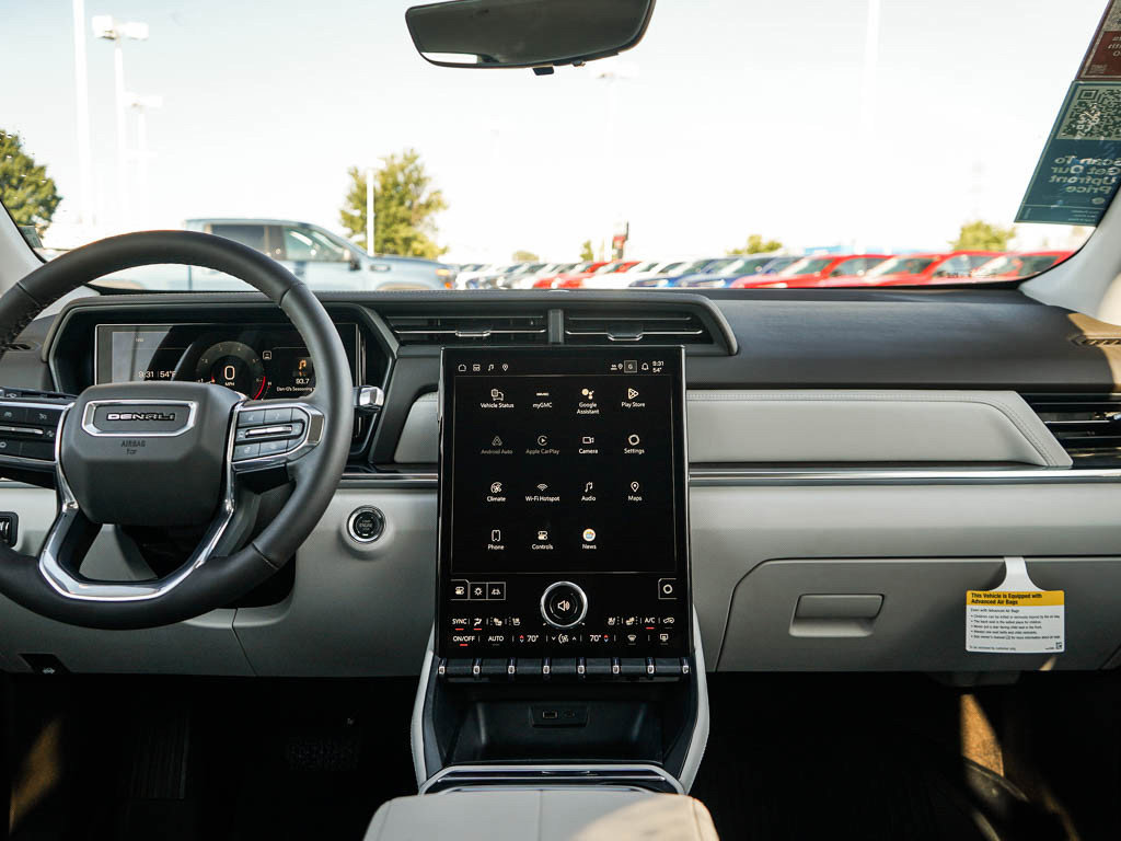 New 2026 GMC Terrain Denali w/ LPO, Floor Liner Package image 16