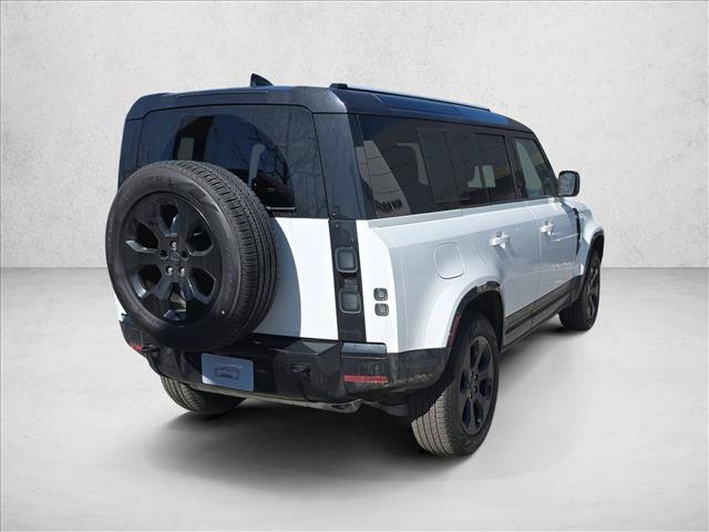 New 2026 Land Rover Defender 110 X-Dynamic SE AWD/4WD image 5