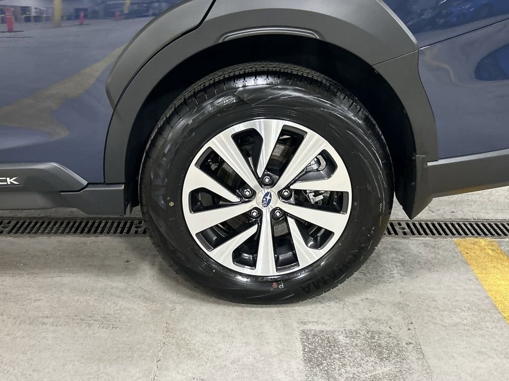 Certified 2025 Subaru Outback Premium image 11