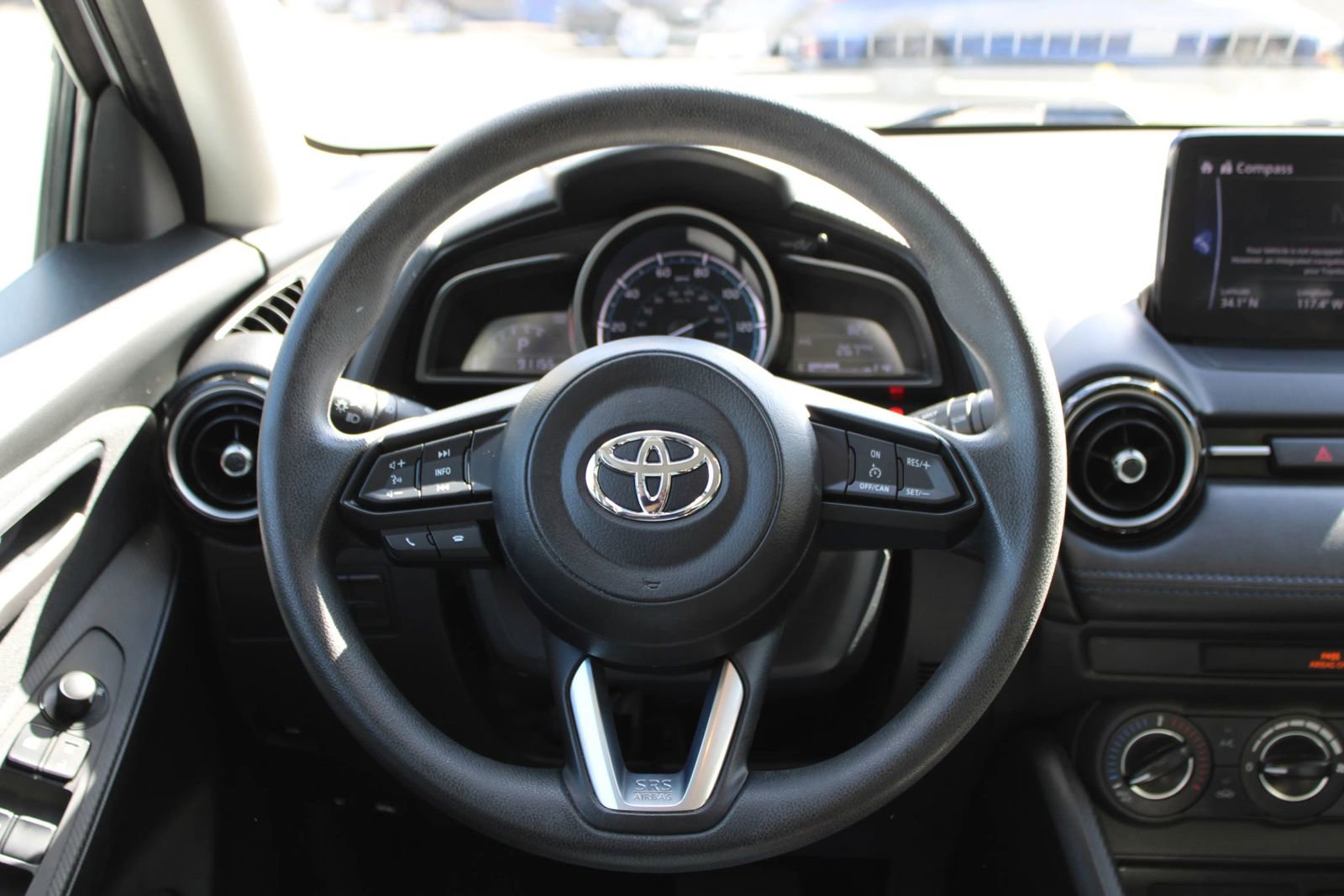Used 2019 Toyota Yaris LE FWD image 23