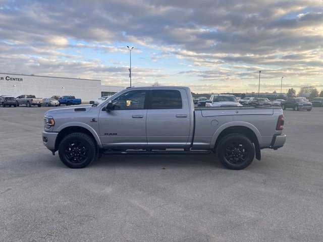 Used 2022 RAM 3500 Limited image 3