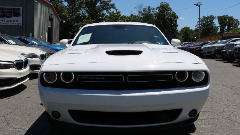 Used 2015 Dodge Challenger R/T w/ Quick Order Package 22B R/T RWD image 2