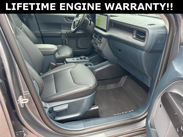 New 2025 Ford Maverick Lobo image 44