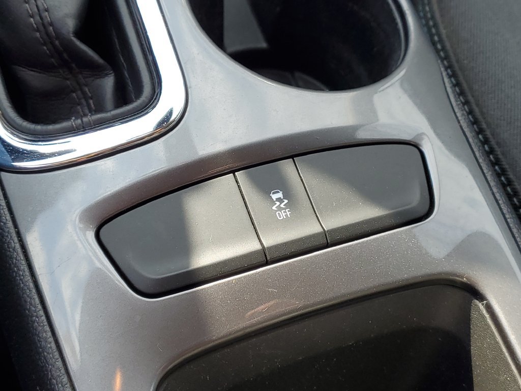 Used 2018 Chevrolet Cruze LT w/ Convenience Package FWD image 18