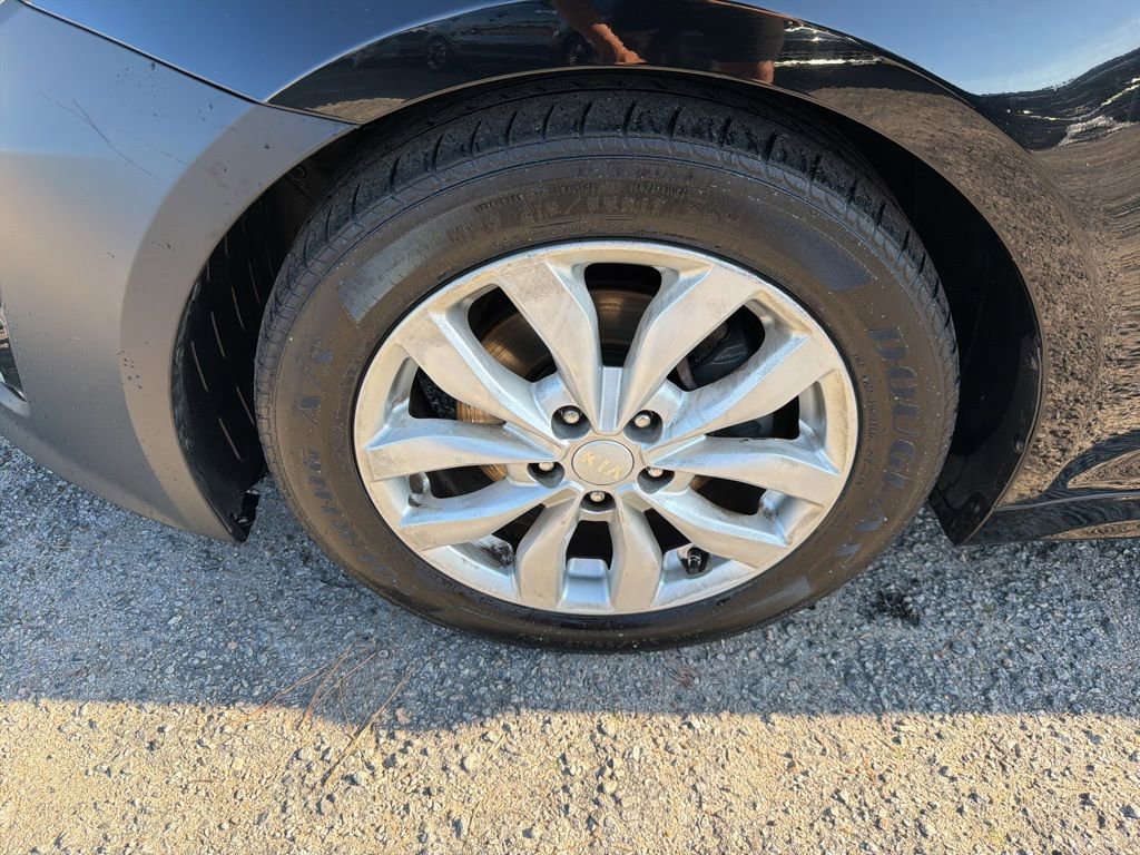 Used 2015 Kia Optima EX w/ EX Premium Package image 10