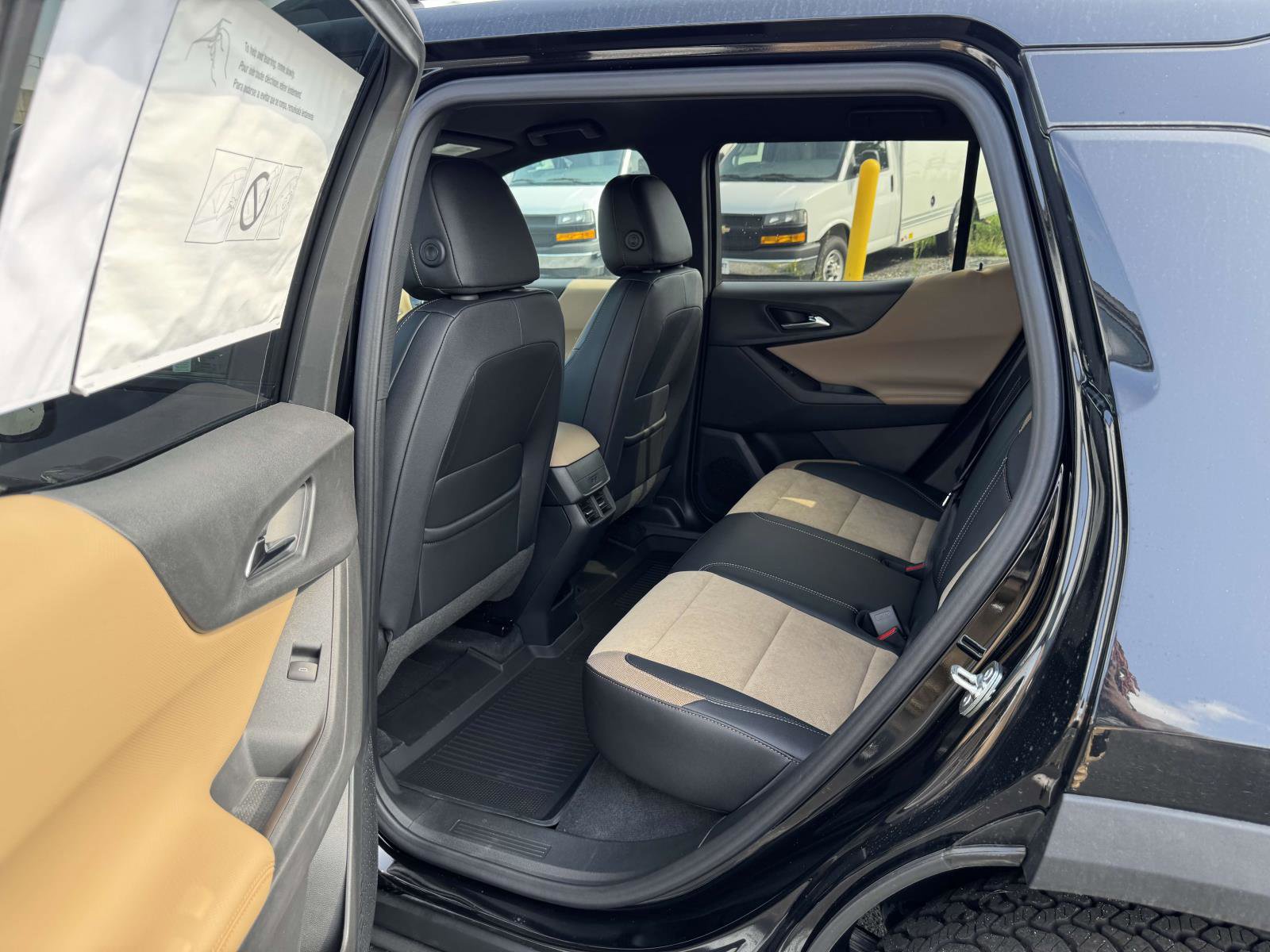 New 2026 Chevrolet Equinox ACTIV w/ LPO, Floor Liner Package image 18