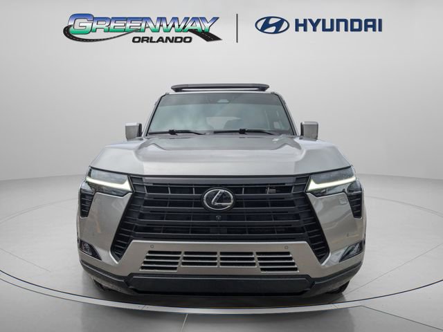 Used 2024 Lexus GX 550 w/ Accessory Package (31) AWD/4WD image 3