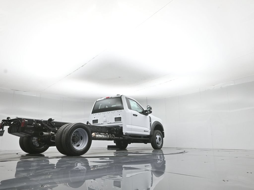 New 2026 Ford F450 XL w/ XL Chrome Package RWD image 37