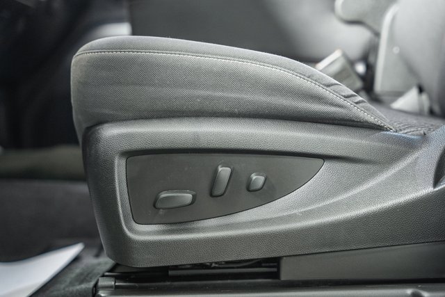 Used 2018 Chevrolet Silverado 1500 LT w/ LT Eassist Package image 33