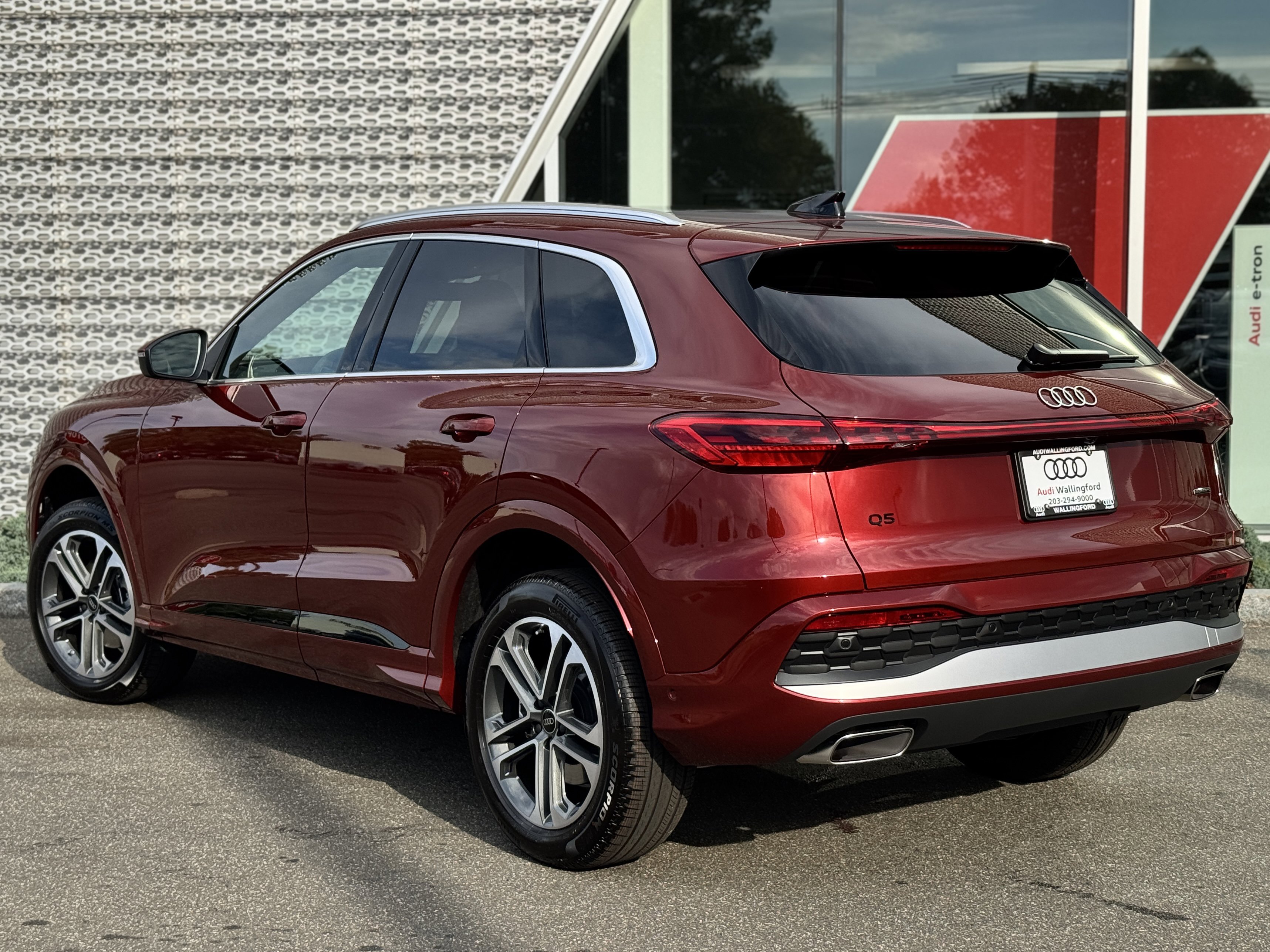 New 2025 Audi Q5 Premium Plus image 3