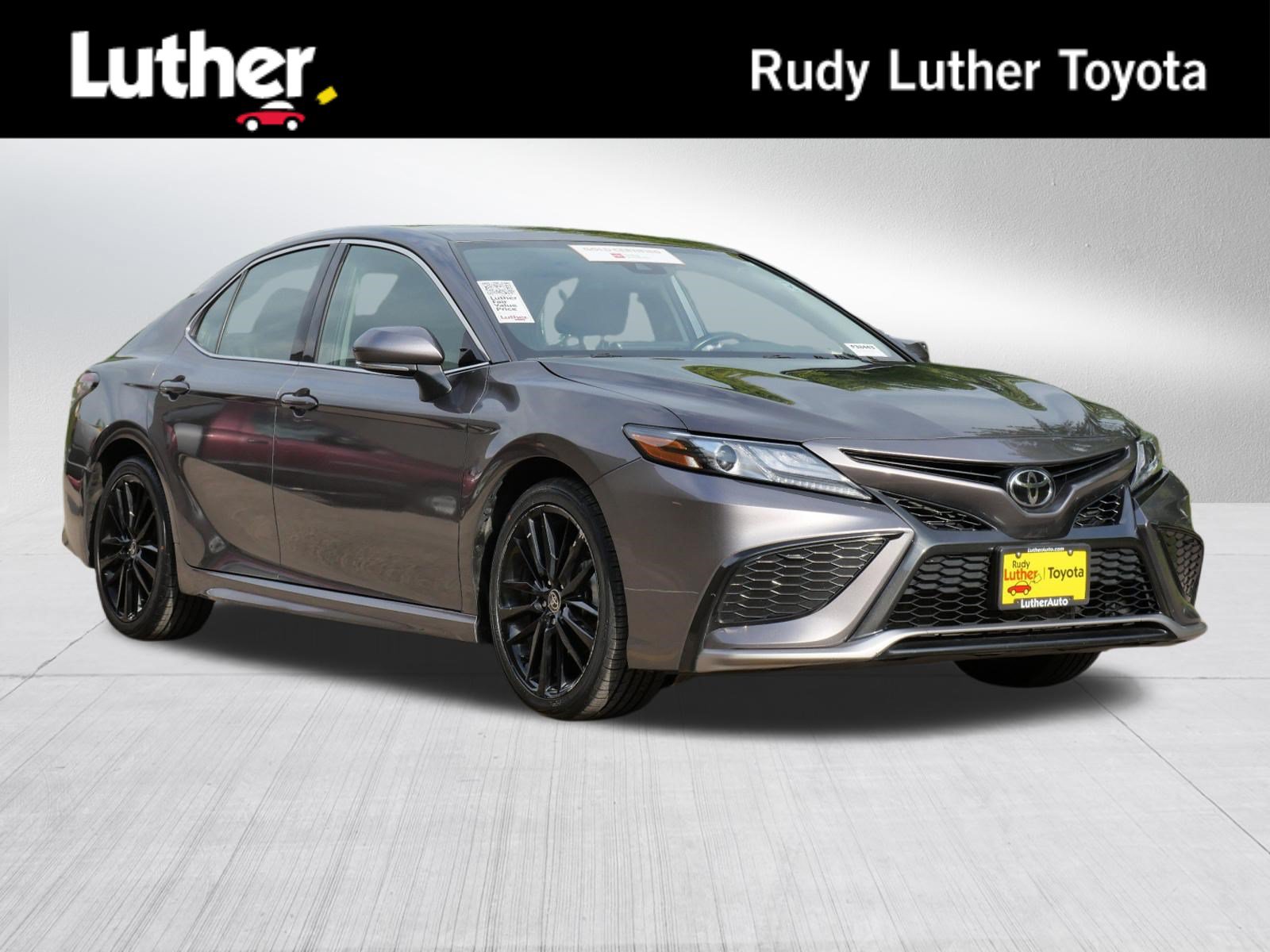Certified 2024 Toyota Camry XSE FWD image 1