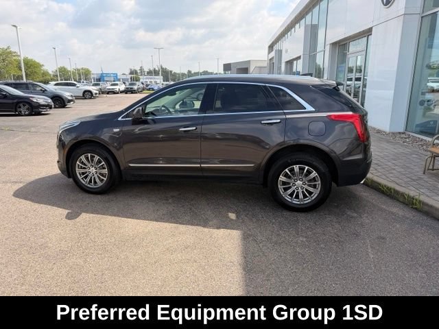 Used 2017 Cadillac XT5 Luxury w/ Driver Awareness Package AWD/4WD image 2