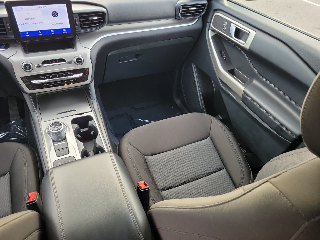 Used 2023 Ford Explorer XLT RWD image 12