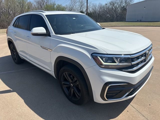 Used 2020 Volkswagen Atlas Cross Sport SE w/ Panoramic Sunroof Package image 7