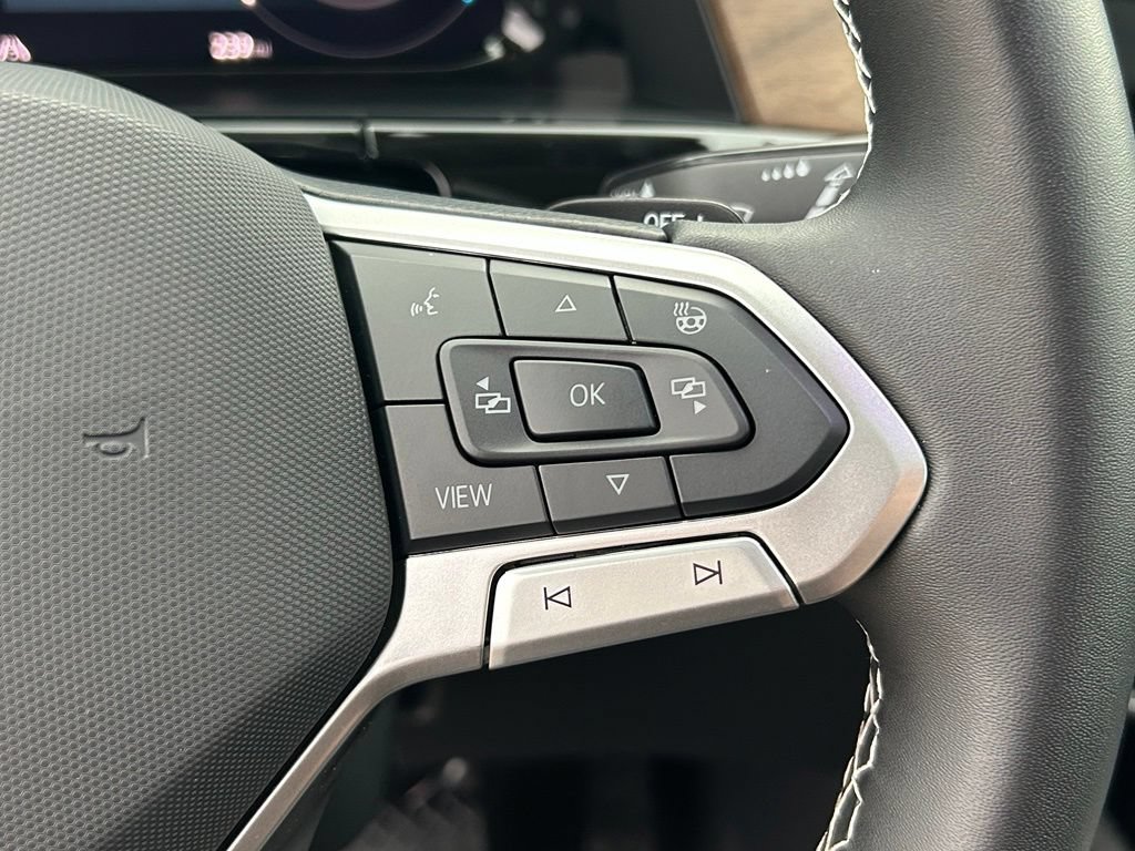 Certified 2026 Volkswagen Atlas SE FWD image 21