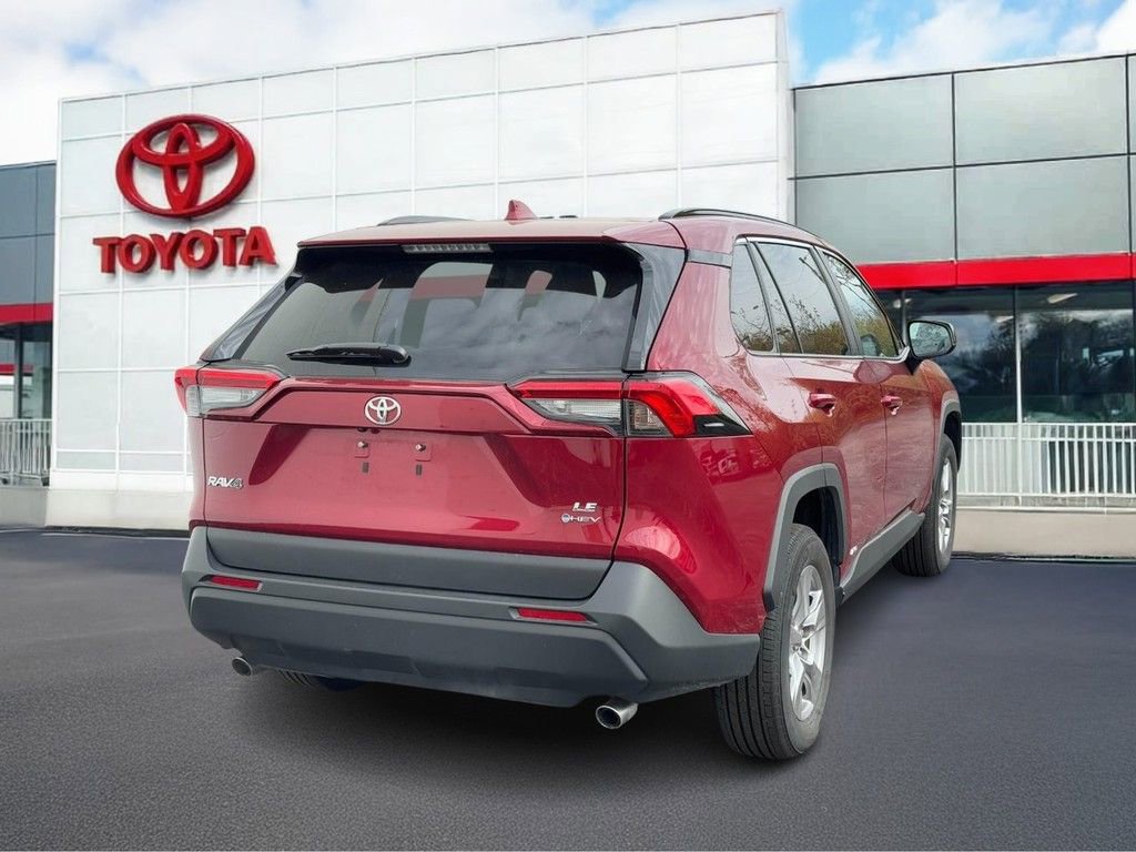 Used 2025 Toyota RAV4 LE image 3
