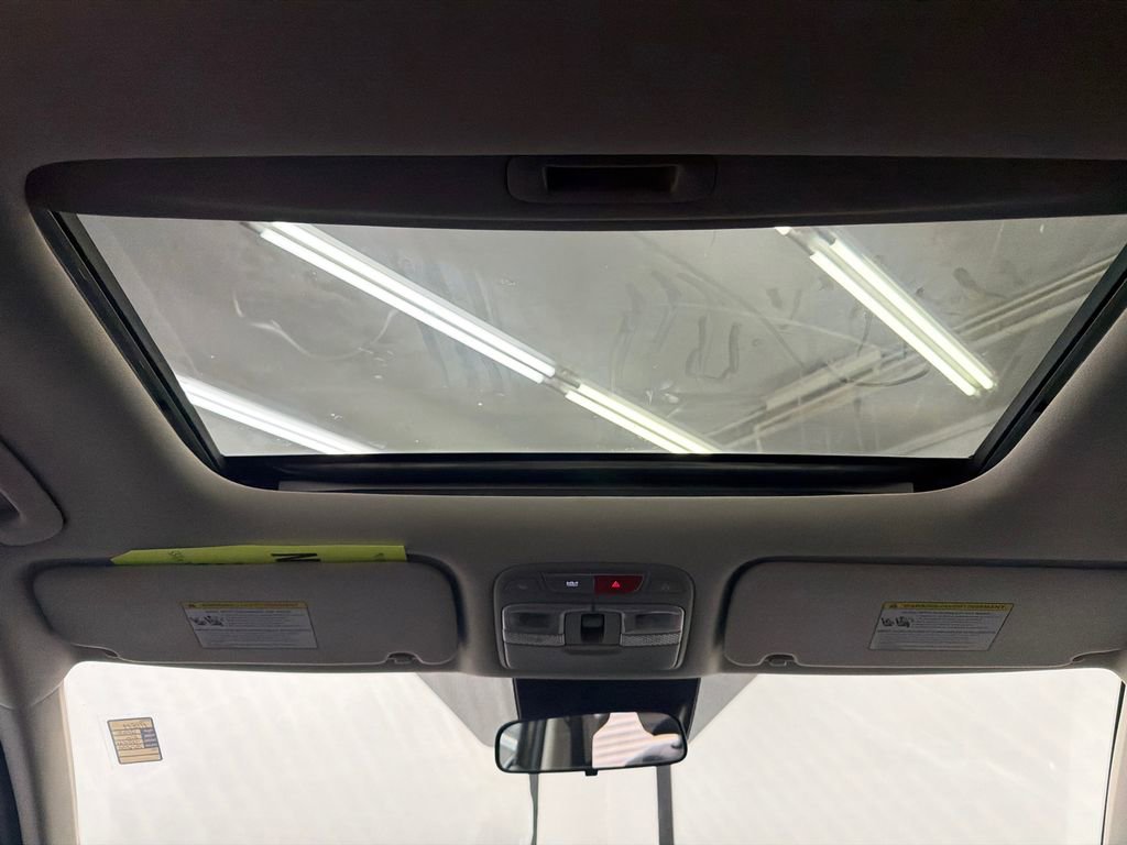 Used 2023 Kia Telluride S w/ S Sunroof Package image 22