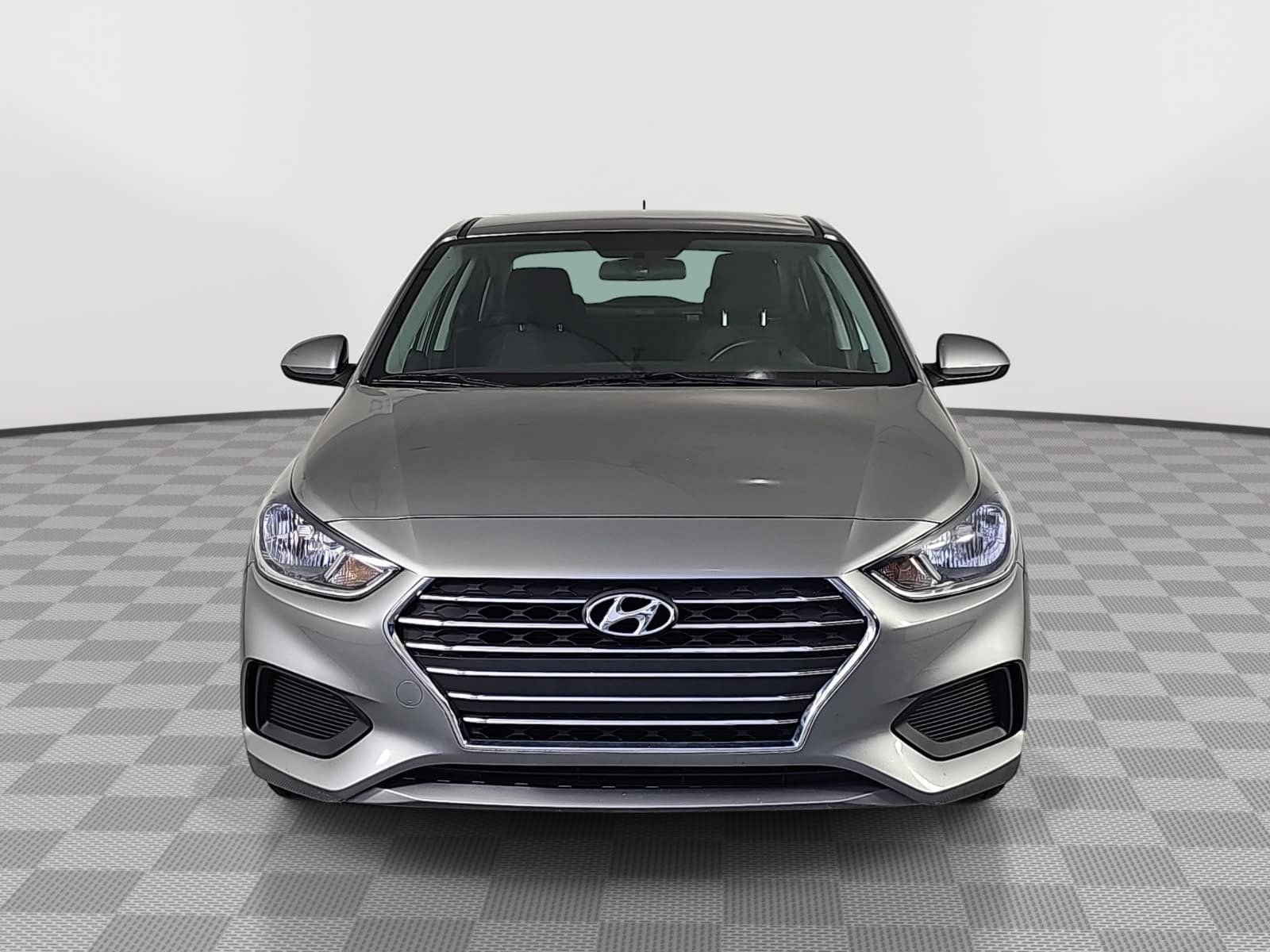 Used 2021 Hyundai Accent SE FWD image 3