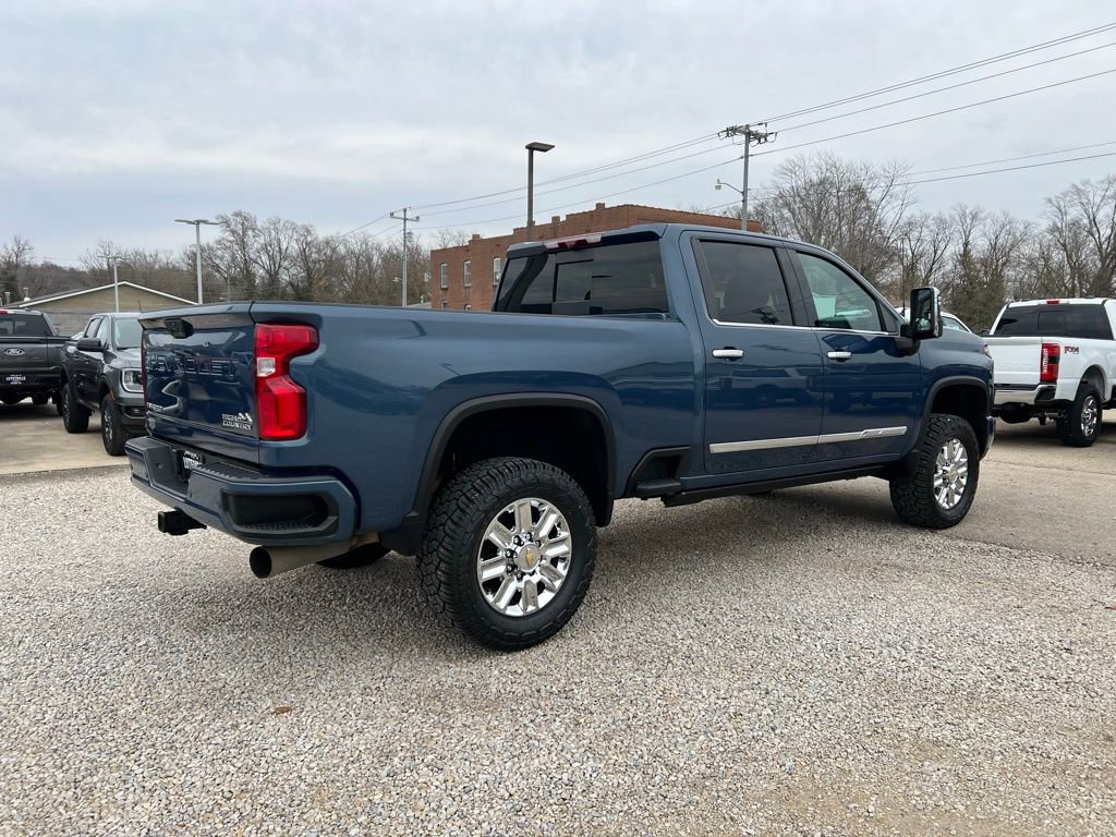Used 2024 Chevrolet Silverado 3500 High Country w/ High Country Premium Package image 8