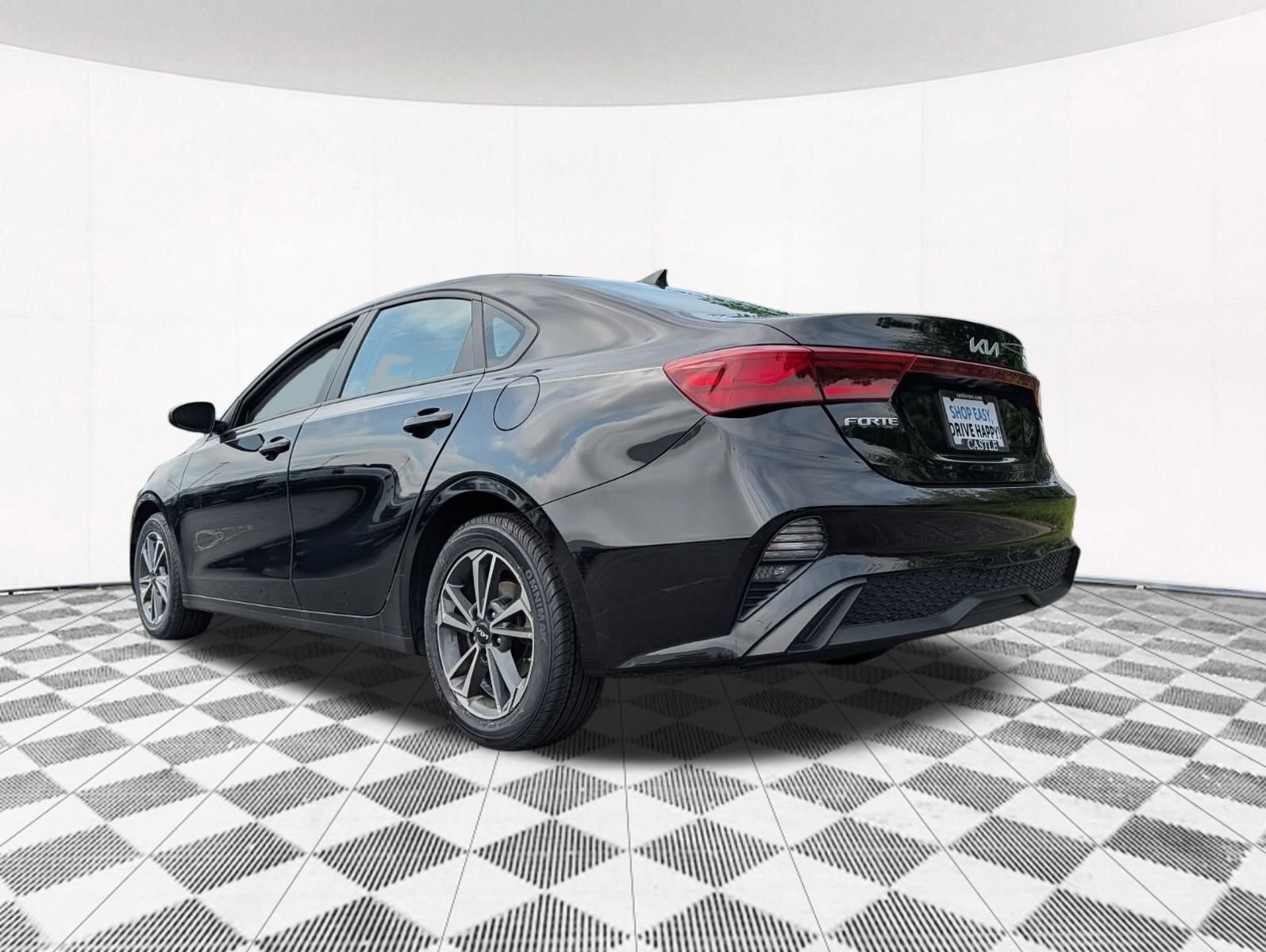Used 2023 Kia Forte LXS FWD image 8