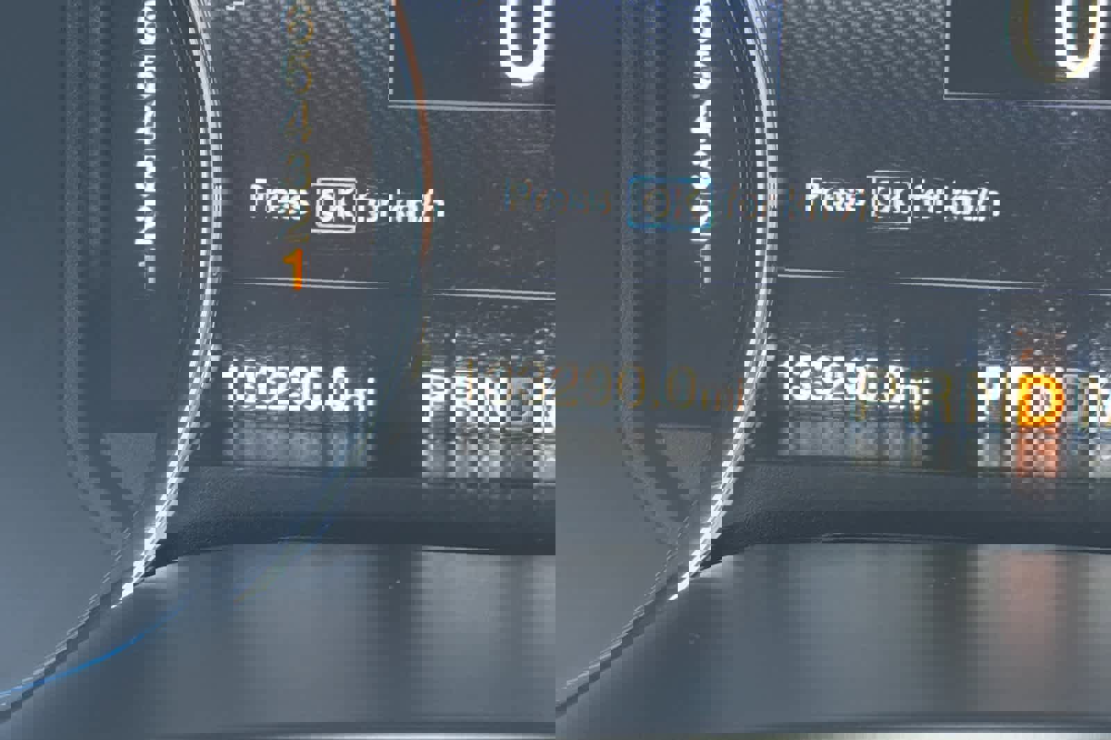 Used 2017 Ford F350 Platinum w/ Platinum Ultimate Package image 25