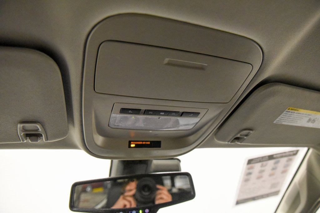 Used 2021 Chevrolet Colorado Z71 w/ Safety Package image 27