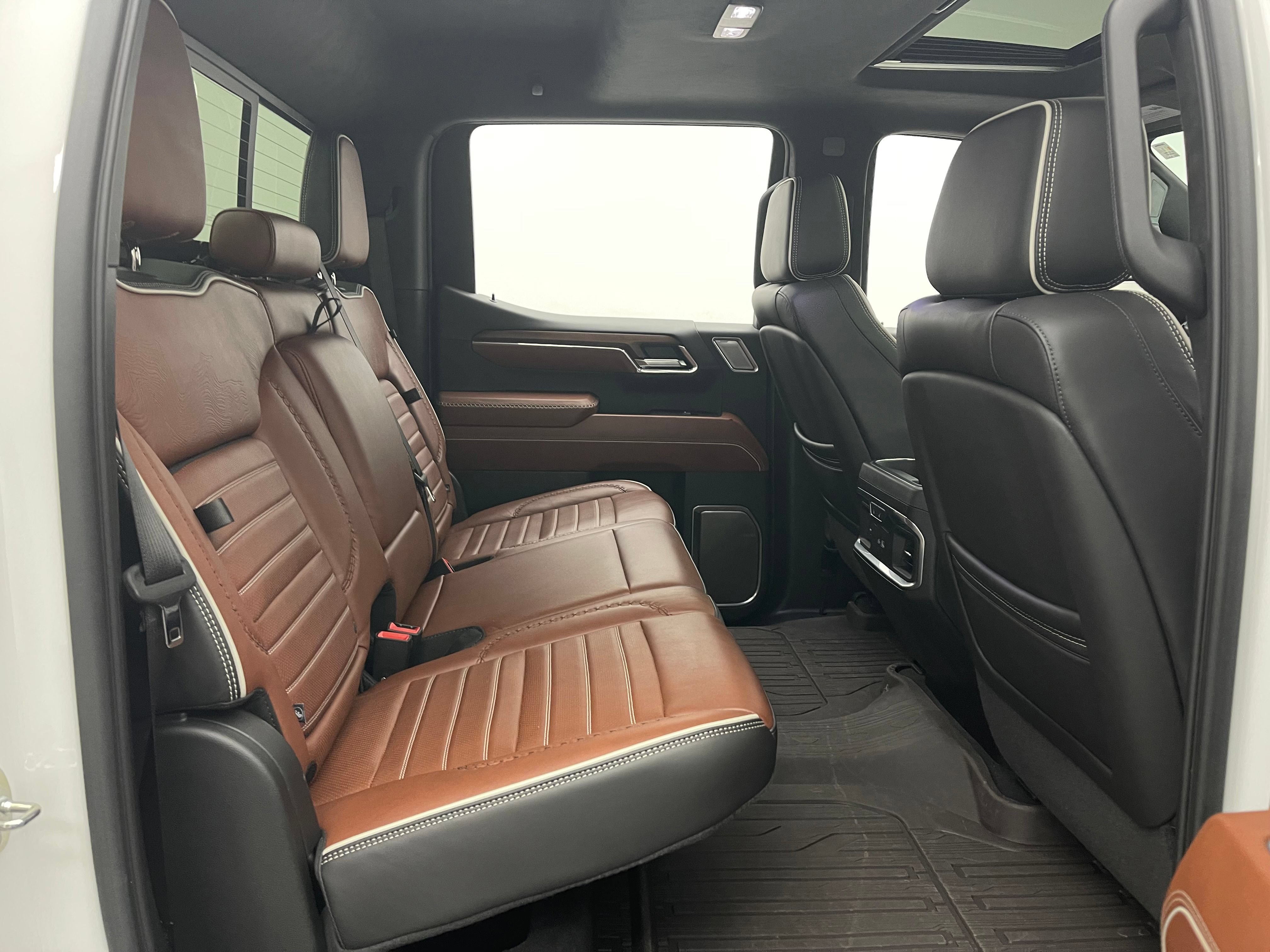 Used 2024 GMC Sierra 1500 Denali Ultimate AWD/4WD image 40