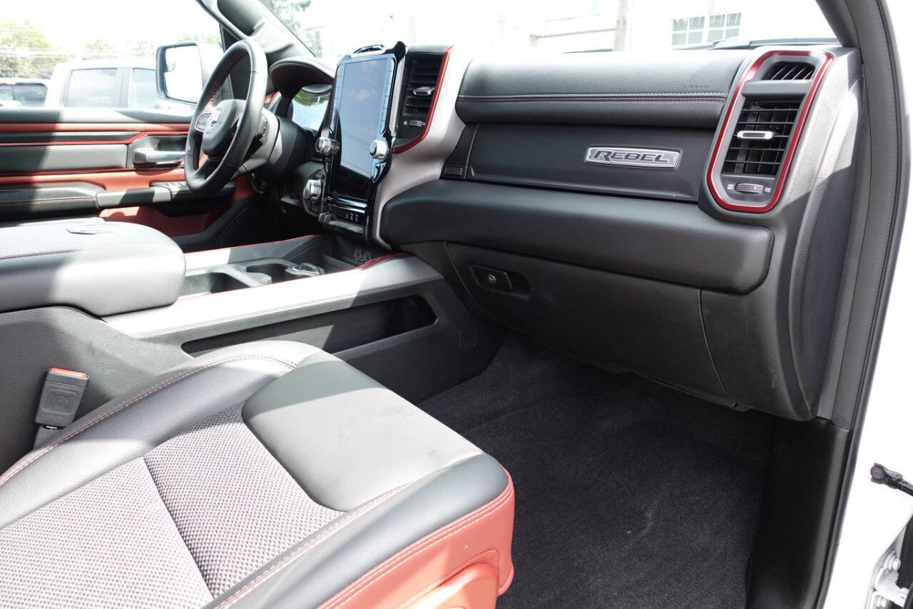 Used 2025 RAM 1500 Rebel image 36