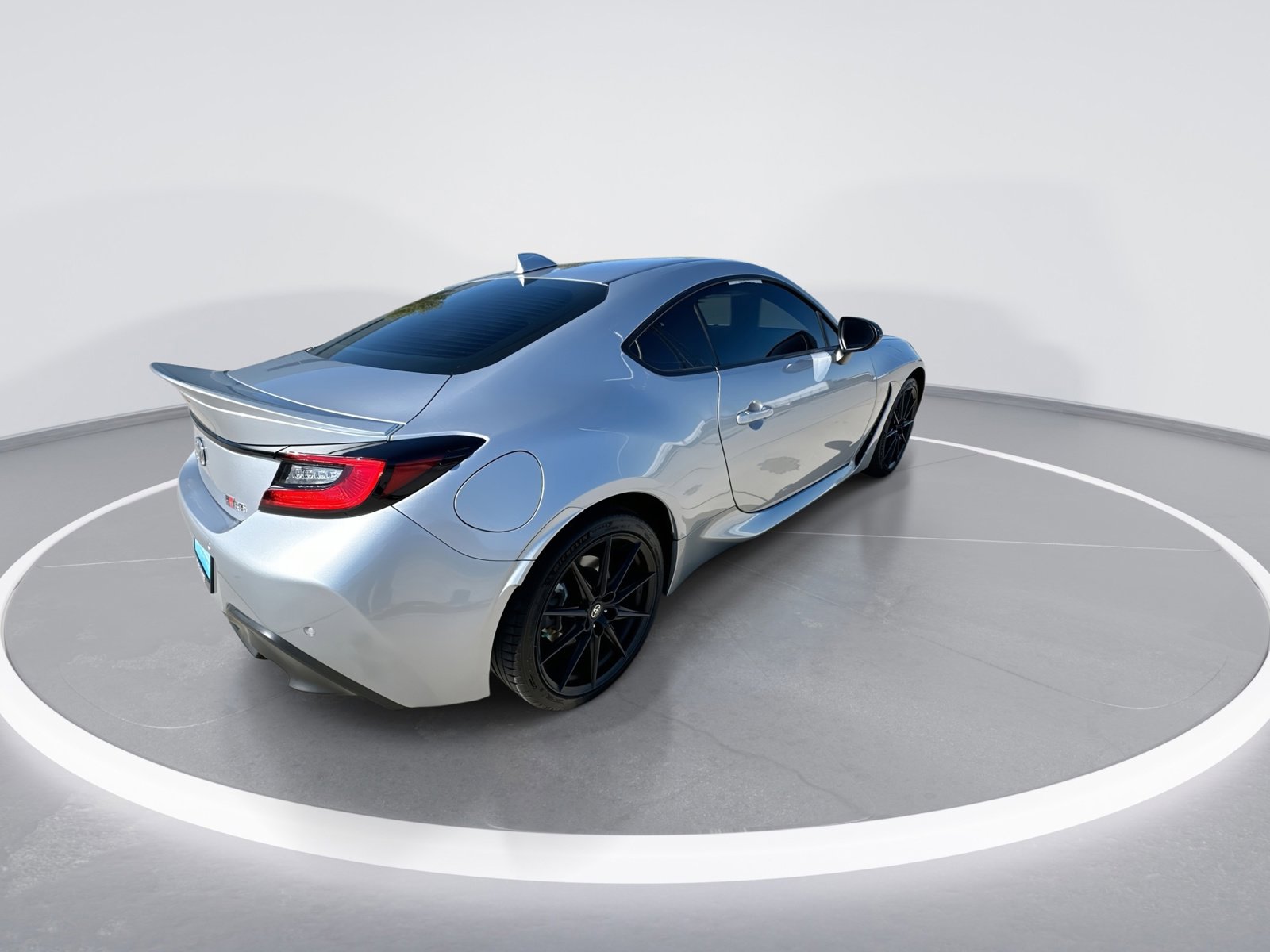 Used 2022 Toyota GR86 Premium w/ ALL Weather Mat Package (TMS) RWD image 8