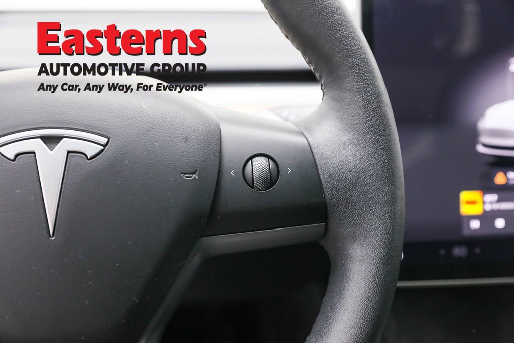 Used 2023 Tesla Model 3 Standard Range RWD image 16