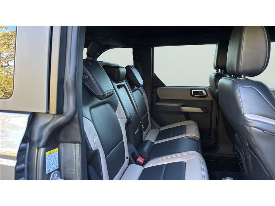 Used 2022 Ford Bronco Wildtrak AWD/4WD image 23