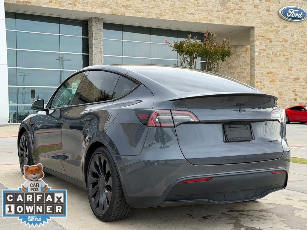 Used 2022 Tesla Model Y Performance AWD/4WD image 8