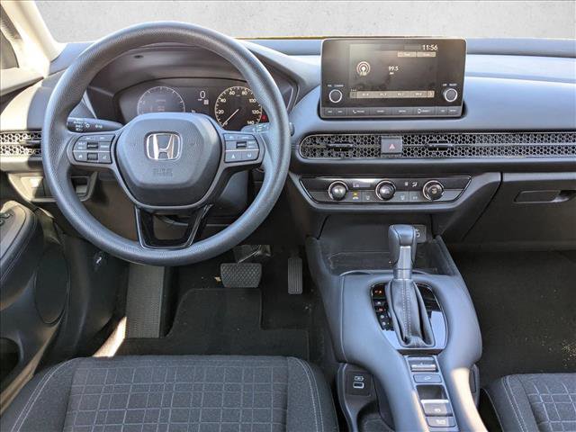 Used 2023 Honda HR-V LX image 17