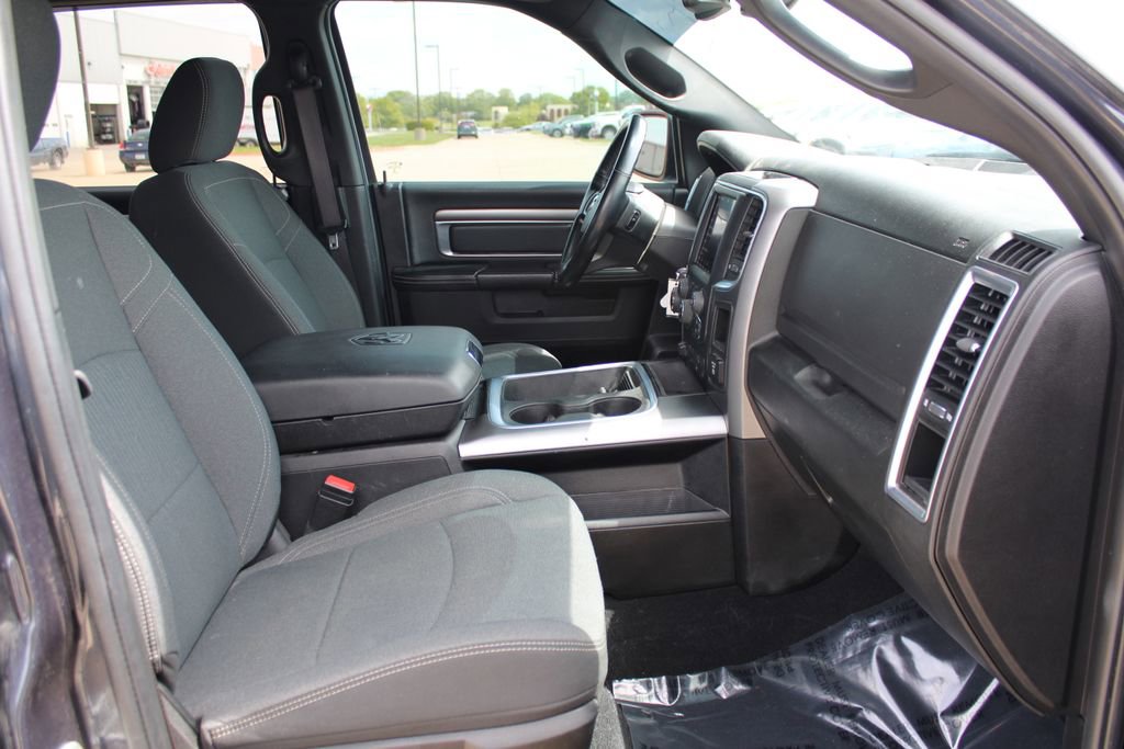 Used 2021 RAM 1500 Classic Warlock AWD/4WD image 8