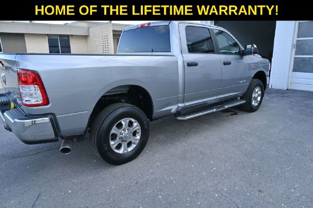 Used 2022 RAM 2500 Big Horn AWD/4WD image 45