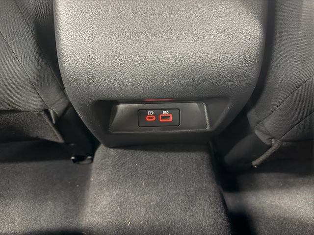Used 2024 Nissan Altima 2.5 SV FWD image 19
