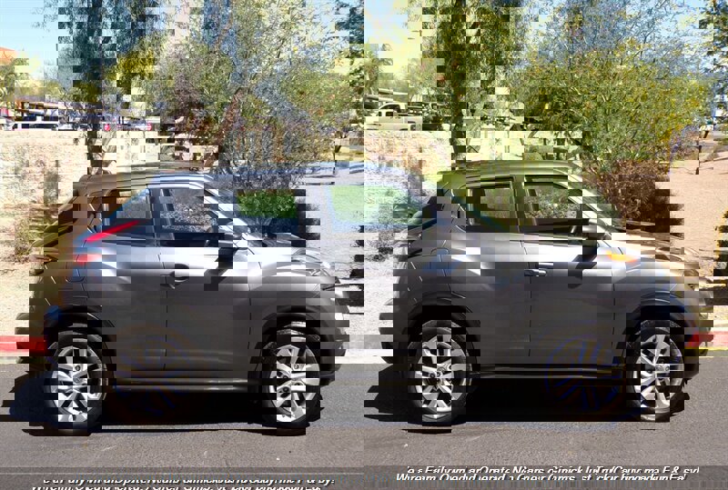 Used 2015 Nissan Juke S image 5