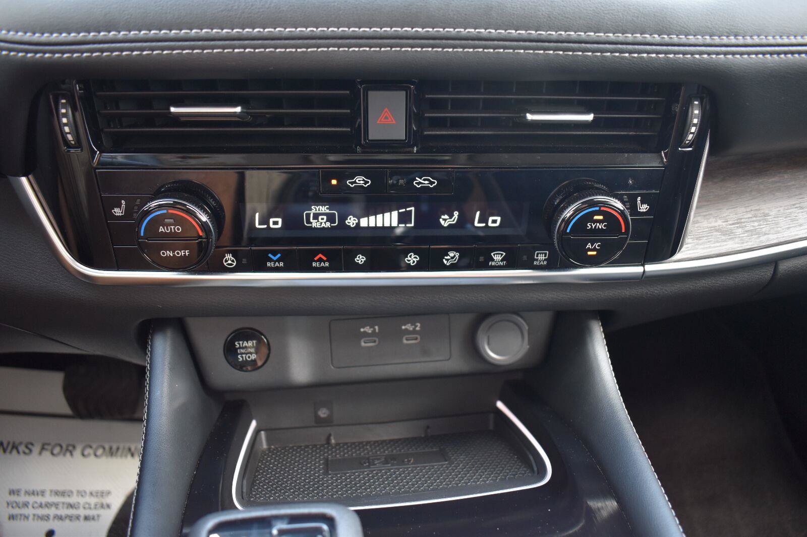 Used 2025 Nissan Rogue Platinum w/ Platinum Premium Package FWD image 42