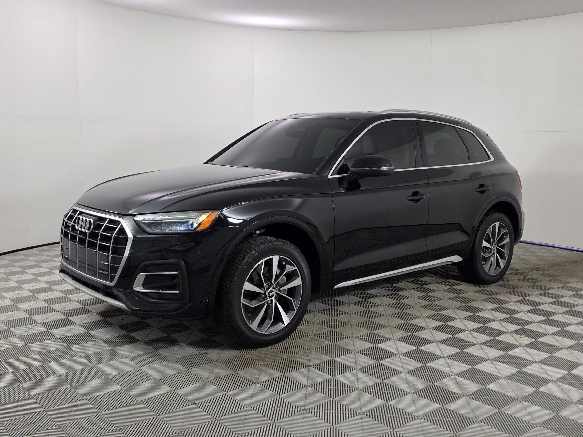Used 2021 Audi Q5 2.0T Premium w/ Convenience Package AWD/4WD image 36