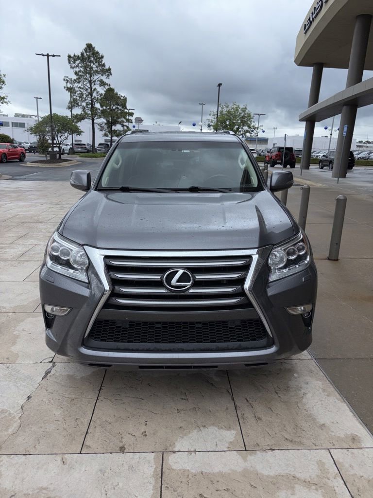 Used 2016 Lexus GX 460 w/ Premium Package AWD/4WD image 6