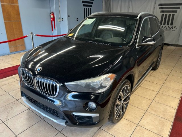 Used 2018 BMW X1 xDrive28i image 1