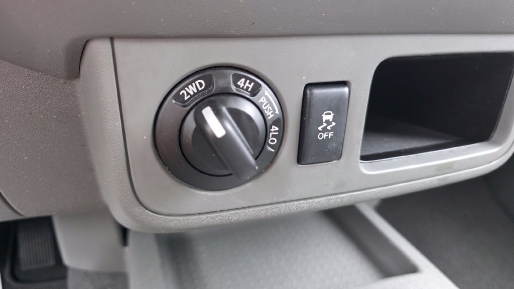 Used 2021 Nissan Frontier SV AWD/4WD image 33
