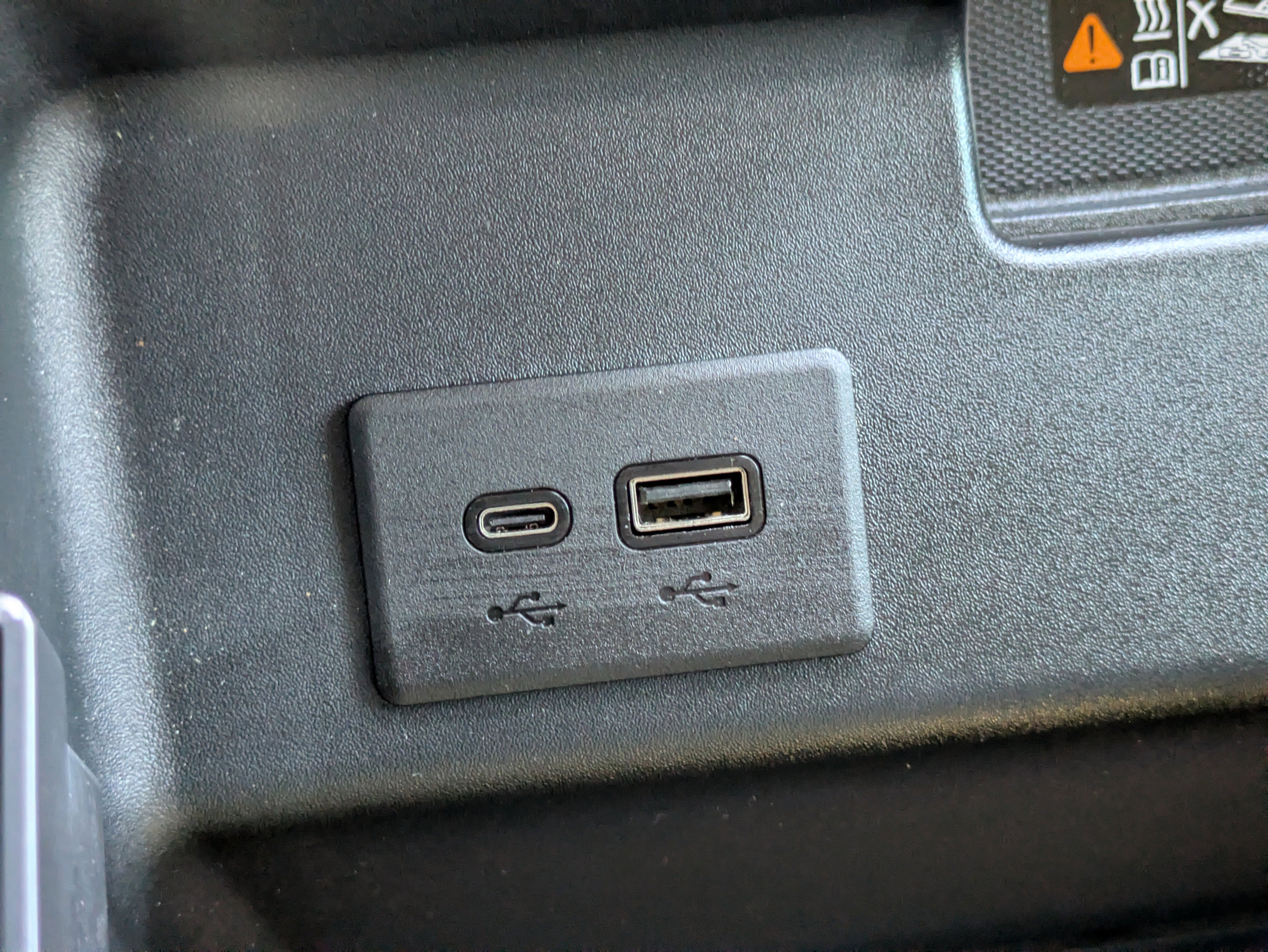 Used 2024 Chevrolet Silverado 1500 LTZ w/ Technology Package image 32